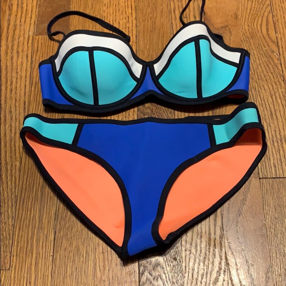 Triangl Bikini